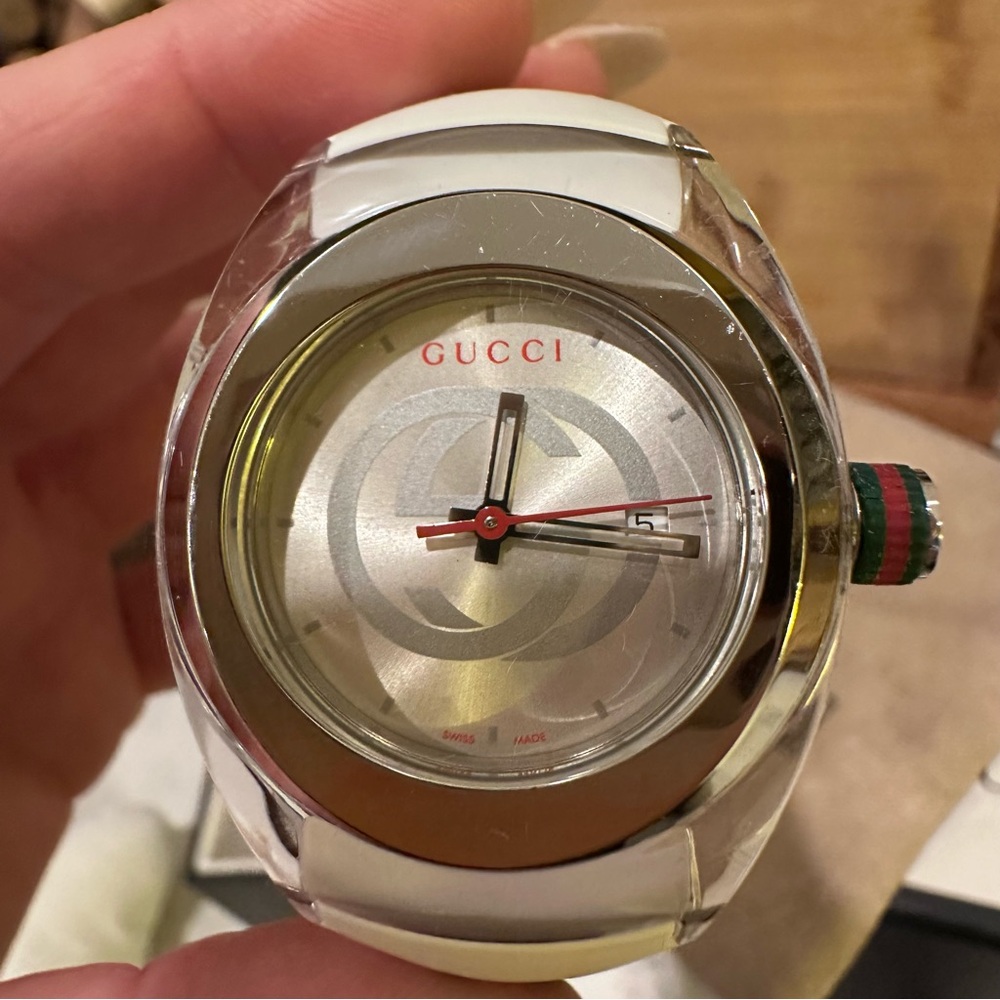 Gucci Sync Sport Watch with White Rubber Logo Band Unisex Stainless Steel - Picture 12 of 16